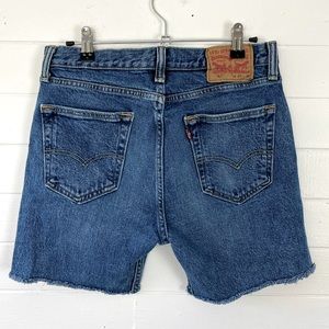 Levi’s 512 Cute Denim Cut-Offs - W 29